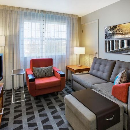 Towneplace Suites Detroit Стерлинг-Хайтс Экстерьер фото