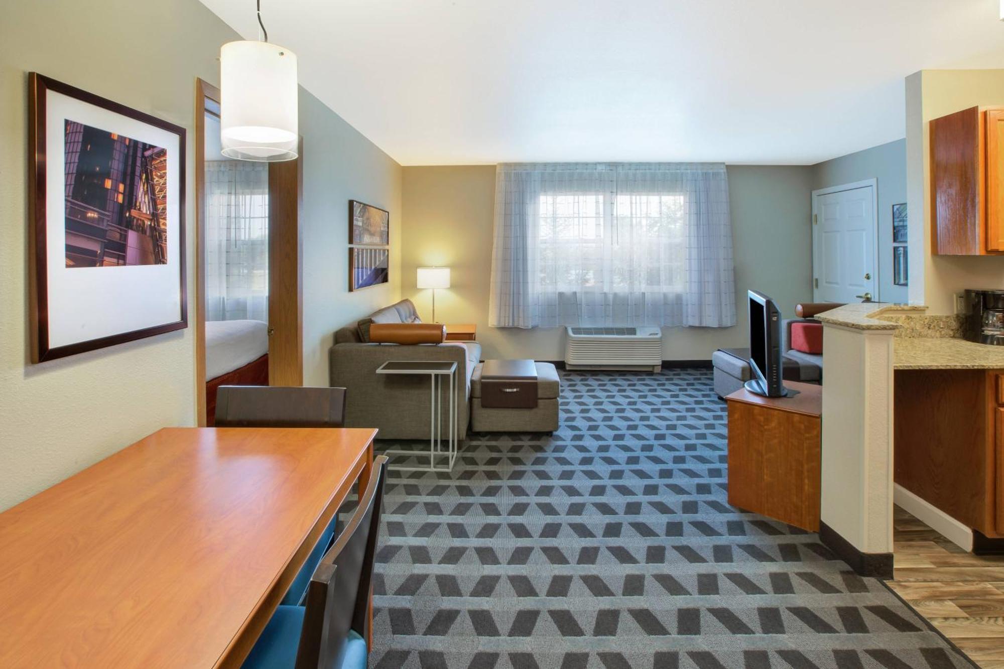 Towneplace Suites Detroit Стерлинг-Хайтс Экстерьер фото